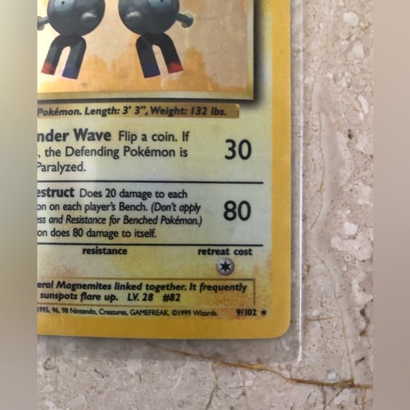 1990’s vintage holo Magneton Pokémon card 9/102 - Picture 3 of 4